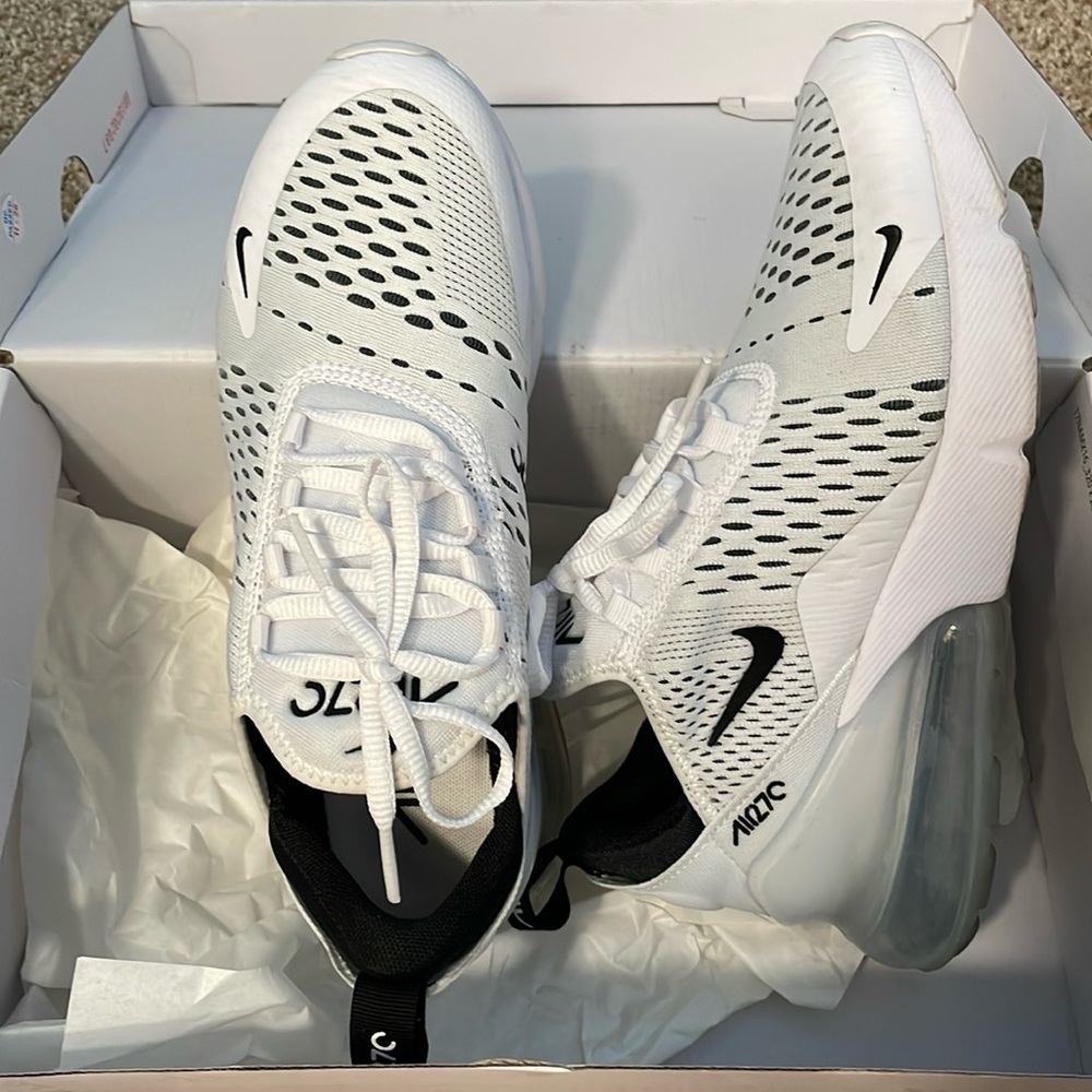 Nike Women Air Mac 270